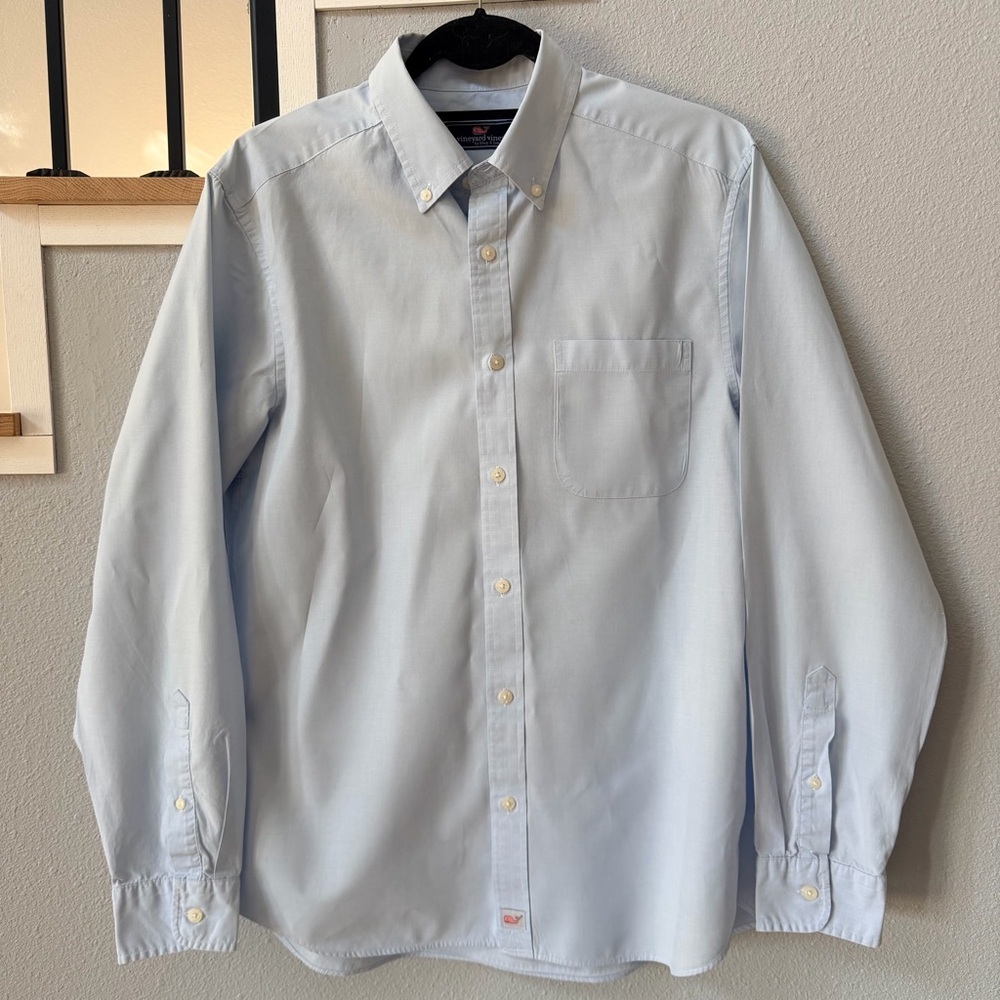 Vineyard Vines Light Blue Casual Button Down Shirt